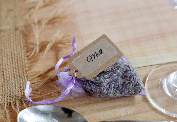 lavender bag wedding favours